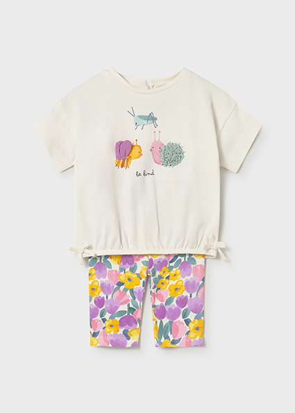 Conjunto leggings estampado e t-shirt