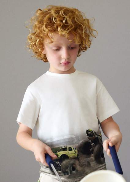 T-shirt print posicionado