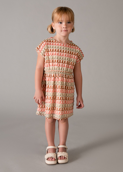Vestido crochet menina